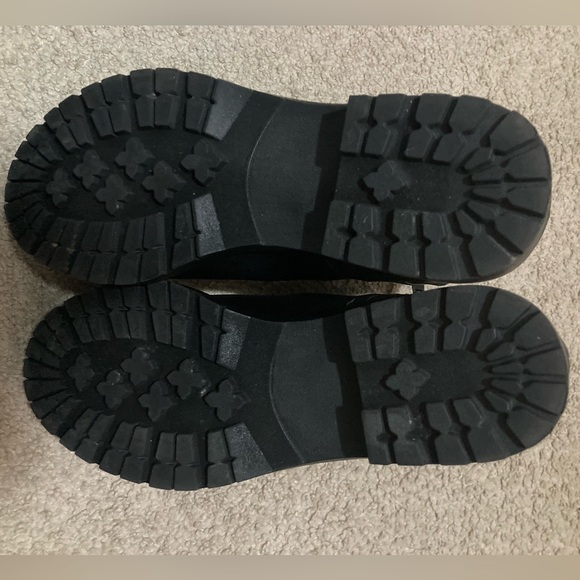 Torrid Chelsea Lug Bootie size 11.5WW - Picture 6 of 7